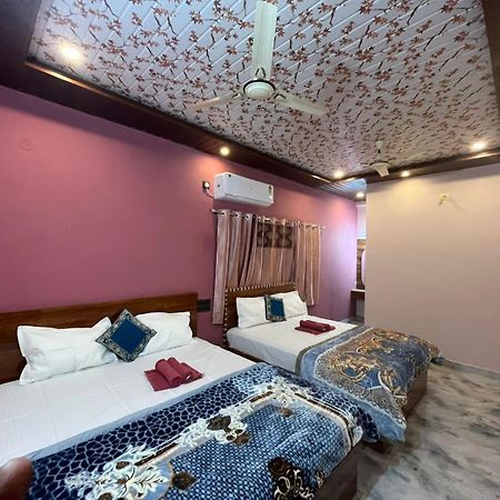 Manoj Homestay ฮัมปี ภายนอก รูปภาพ