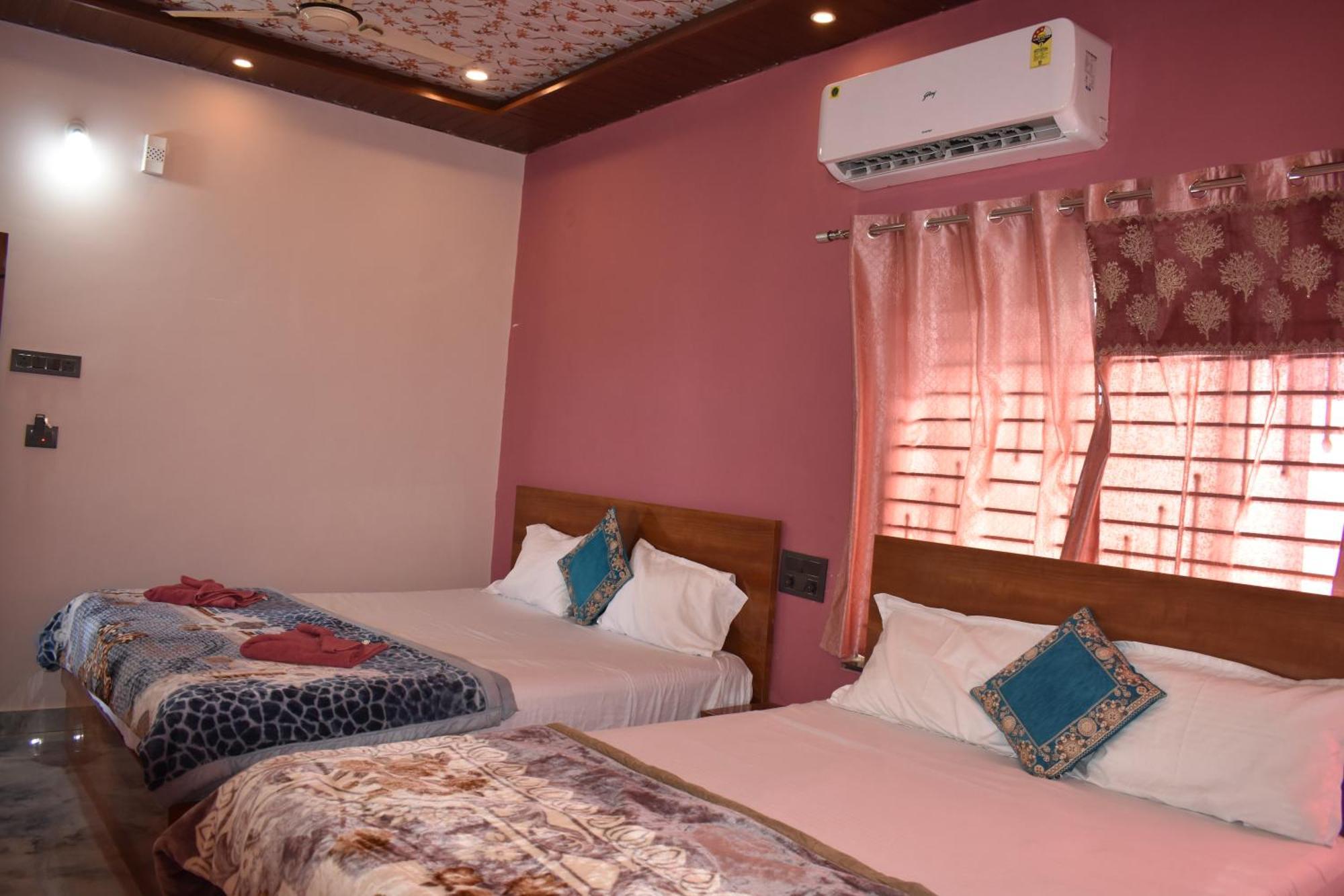 Manoj Homestay ฮัมปี ภายนอก รูปภาพ