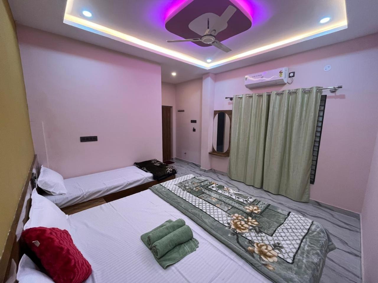 Manoj Homestay ฮัมปี ภายนอก รูปภาพ